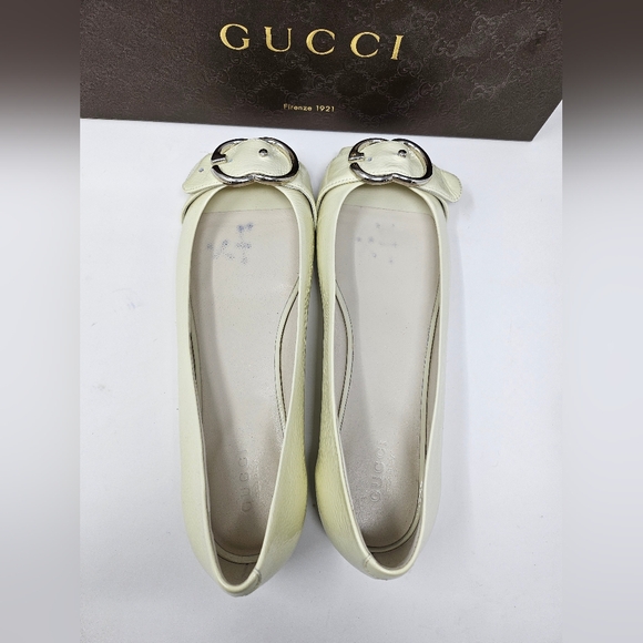 NIB Gucci Open Toe Flats - Size 7.5 - Picture 5 of 5